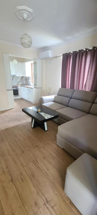 Brand New Apartment Gjirokastër Dış mekan fotoğraf